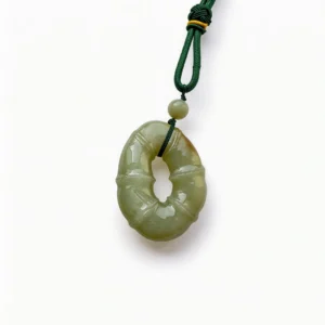 Hetian Jade Bracelet – clean white background product photo | QZZEN