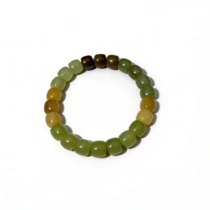 Hetian Jade Bracelet – clean white background product photo | QZZEN