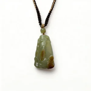Hetian Jade Bracelet – clean white background product photo | QZZEN