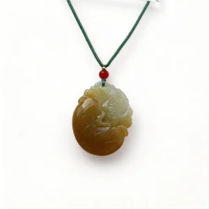 Hetian Jade Bracelet – clean white background product photo | QZZEN