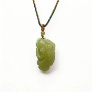 Hetian Jade Bracelet – clean white background product photo | QZZEN