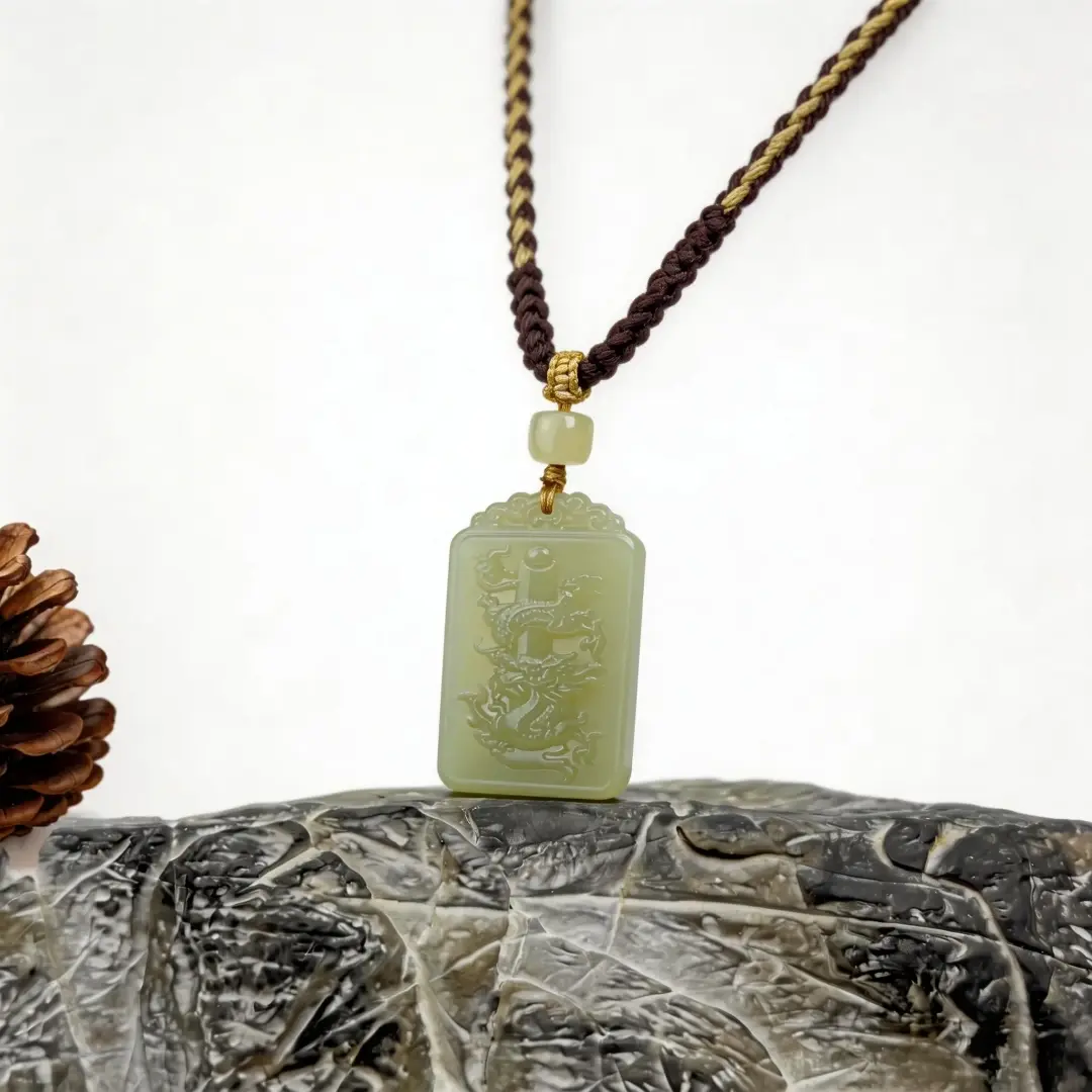 Hetian Jade Bracelet bead texture close-up with natural inclusions | QZZEN