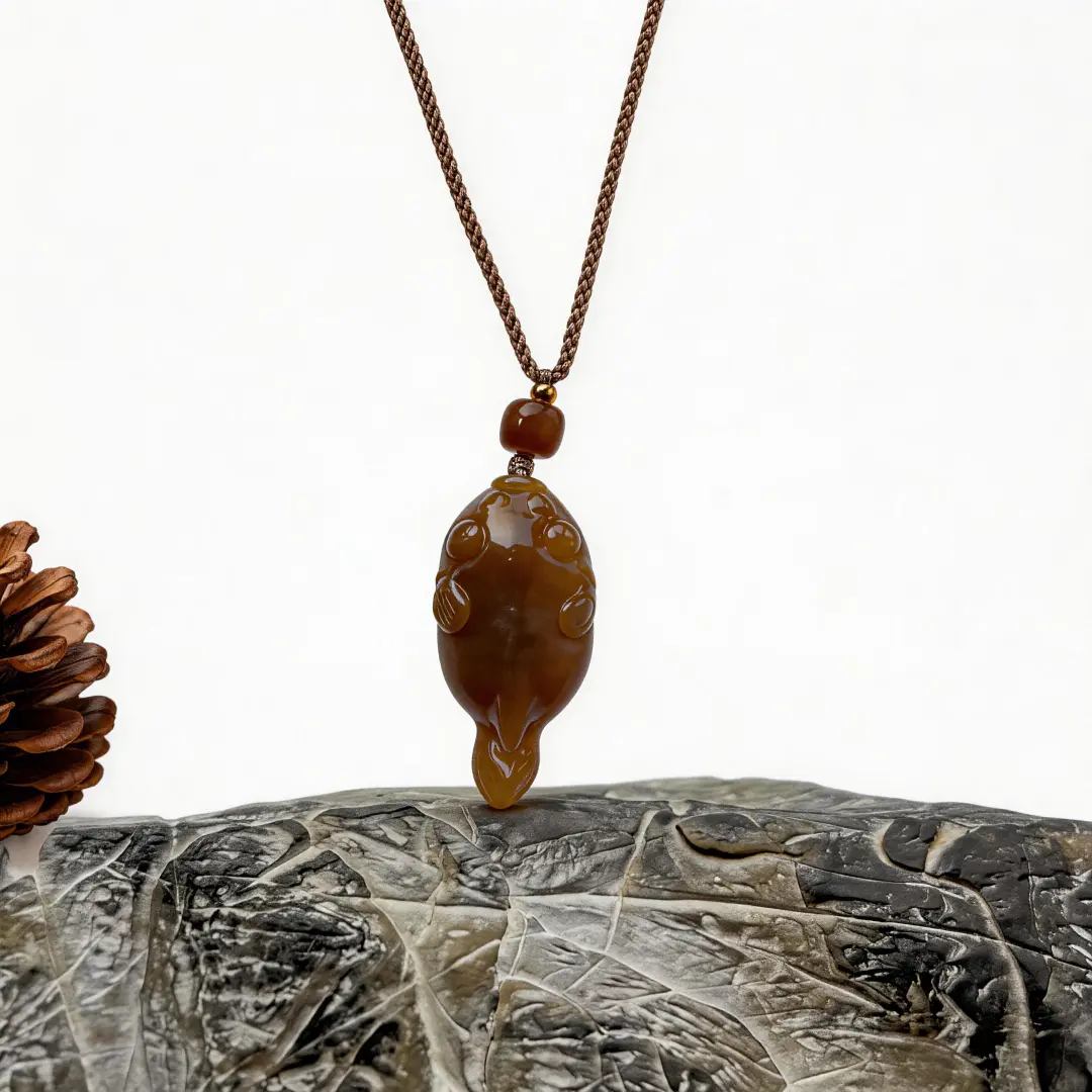 Hetian Jade Bracelet bead texture close-up with natural inclusions | QZZEN
