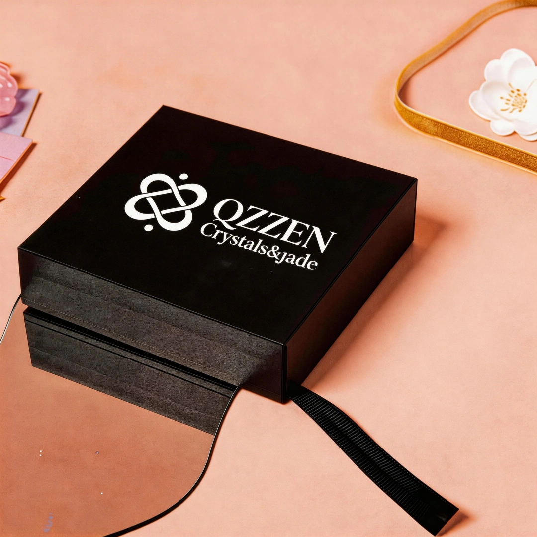 Hetian Jade Bracelet – clean white background product photo | QZZEN