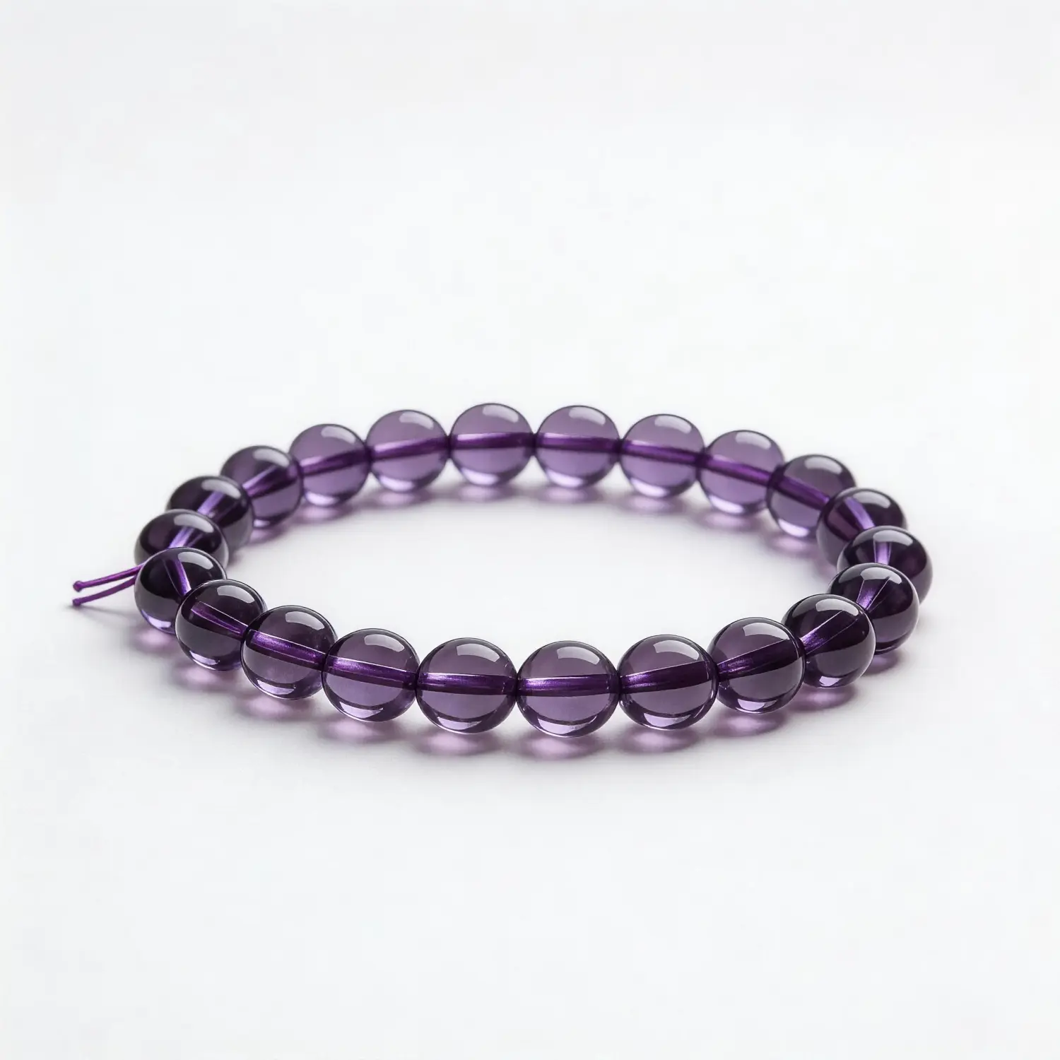 8mm Amethyst Bracelet – clean white background product photo | QZZEN